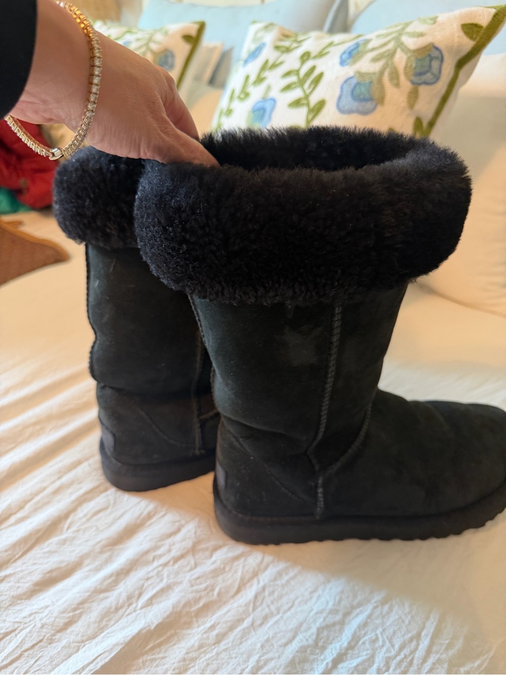 UGG Black Shearling-Lined Suede Boots size 7